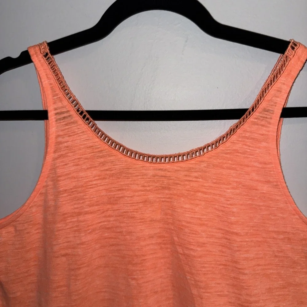 ALO Yoga Neon Orange Loose Fit Lightweight Tank Cropped Women's‎ Size M Running